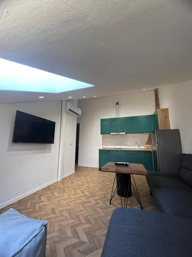 Rb Apartments 地拉那
